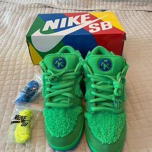 Nike SB Dunks- Grateful Dead Green- Sz 12